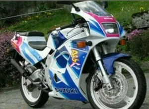 SUZUKI RG125F RG125 FUN 2002 MODEL PAINTWORK DECAL KIT - Picture 1 of 2