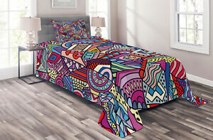 Abstract Quilted Coverlet & Pillow Shams Set, Funky Modern Artistic Print