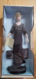 Franklin Mint Princess Diana Princess of Wales Porcelain Doll Black Dress - Picture 1 of 9