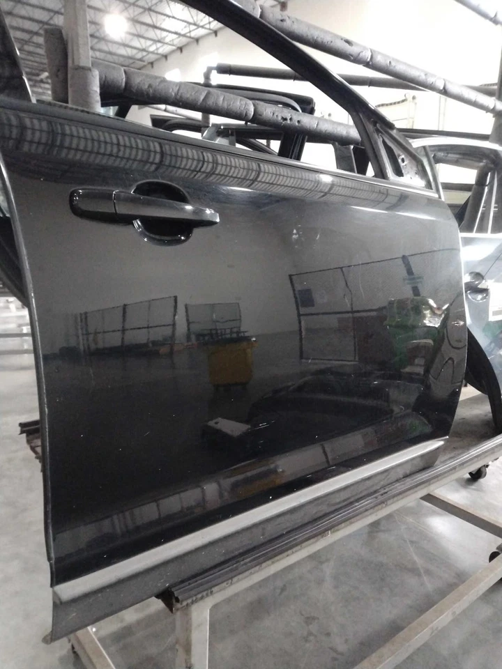 Conjunto de puerta delantera derecha usado se adapta a: Ford Edge 2007 delantero derecho grado A Foto 1 de 3