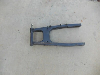 11-13 SUSPENSIÓN BRAZO OSCILANTE TRASERO HONDA CBR250R CBR 250 R  Foto 1 de 4