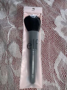 ELF Cosmetics Synthetischer Teint Pinsel Puderpinsel Brandneu - Bild 1 von 3