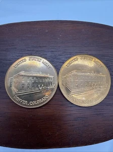 Two Department Of The Treasury Denver US Mint Copper Tokens From 1986 - Picture 1 of 7