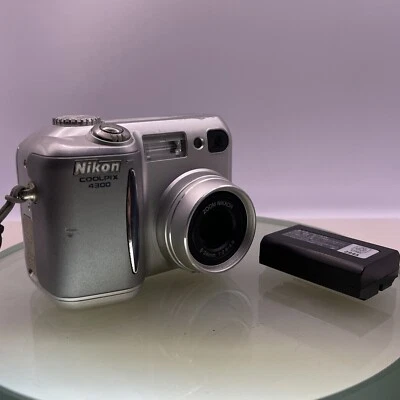 Nikon Coolpix 4300 4.0MP Compact Digital Camera Silver Tested Battery nocharger4 - Image 1 of 4