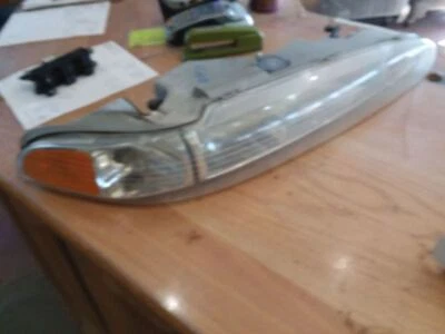 Passenger Right Headlight Fits 98-02 INTRIGUE 1720549 - Image 1 of 4