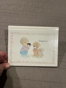 Vintage 90s HALLMARK - PRECIOUS MOMENTS Snapshots Photo Album Fits 4" x 6" - Picture 1 of 4