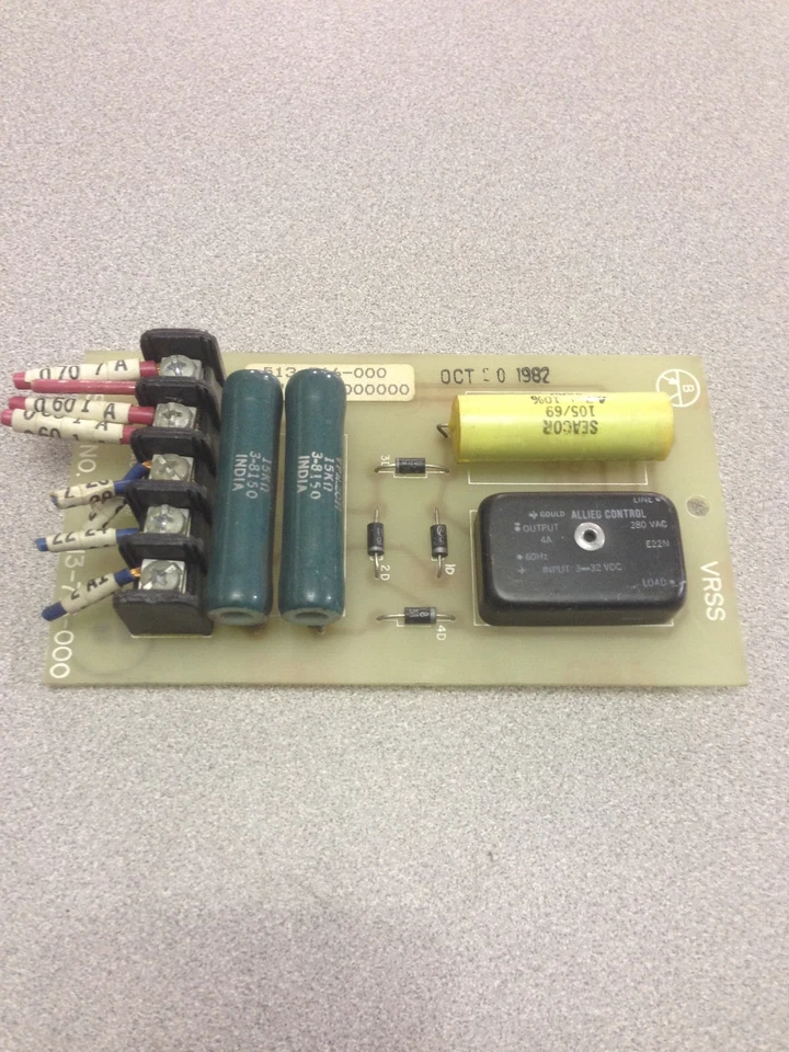 USED BURTON 513-716-000 DRIVE CIRCUIT BOARD 413-144-000 Foto 1 de 4