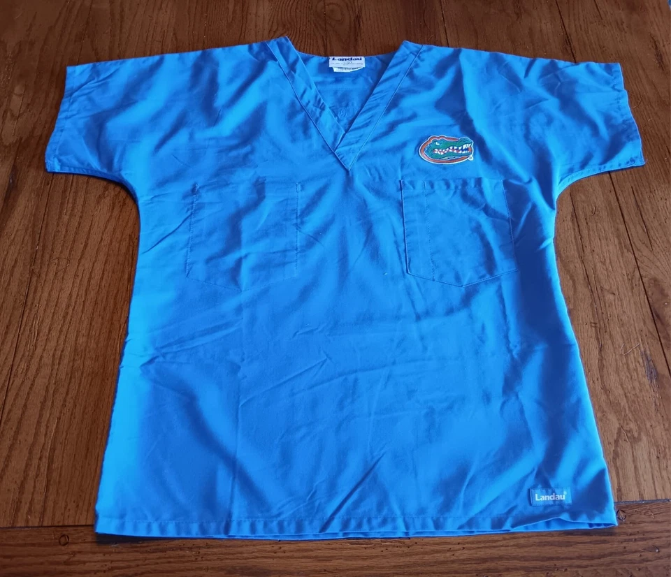 Landau Women's Gator Team Scrub Size Small - Image 1 of 4