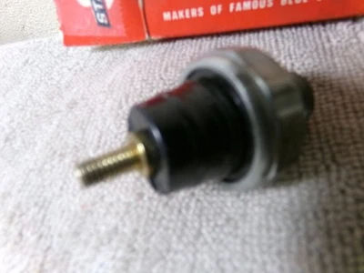 Standard Products oil pressure switch, PS-19, fits Ford Products shown below: - image 1 of 3