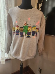 Sudadera Peanuts Charlie Brown Light-Up Works Holiday cuello redondo talla XXL - Imagen 1 de 6