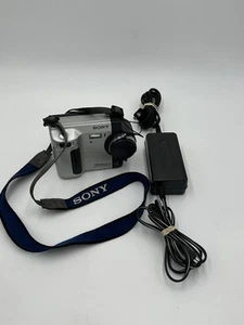 Sony Mavica MVC-FD87 Digital Still Camera Quick Access FD Drive 2x Mega Movie - Picture 1 of 16