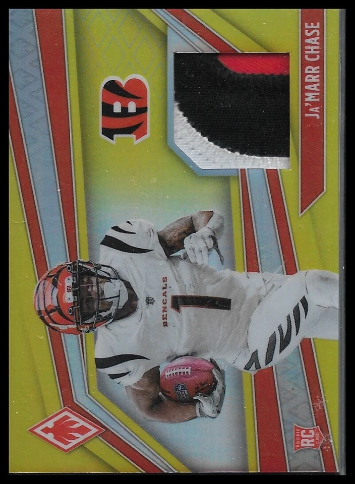 2021 Panini Phoenix #RME-JMC Ja'Marr Chase Rookie Memorabilia #/199 - Image 1 of 1