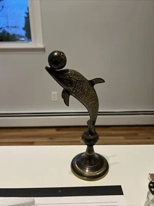 brass dolphin statuette With Ball On Nose - Picture 1 of 1