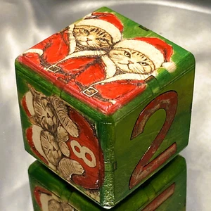 Festive Felines - Cozy Christmas Cube - Backgammon Doppelwürfel - 36 mm - Bild 1 von 9