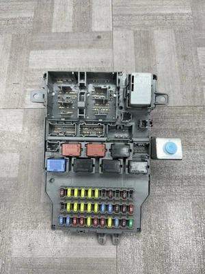 04 05 06 07 08 Acura TSX Interior Cabin Fuse Box Relay Junction Block MANUAL TRS - Image 1 of 4