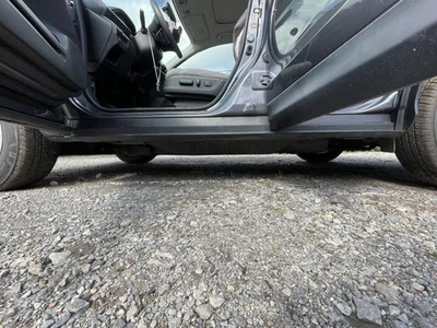 Honda CR-V 2015-2016 basculante izquierdo moldeado negro PC:NH797M 2,4 L AWD 165 K EX 48663 Foto 1 de 4