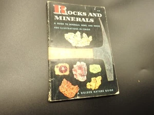 Rocks and Minerals A Golden Nature Guide Vintage Book Paperback 1957 Good - Imagen 1 de 9