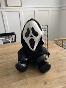 HugMe Ghost Face Shake Action Plush Scream Huggable 16” Doll Black KidRobot NECA - Picture 1 of 7