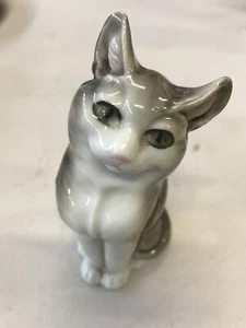 Koyoto Grey And White Cat Figure - Picture 1 of 6