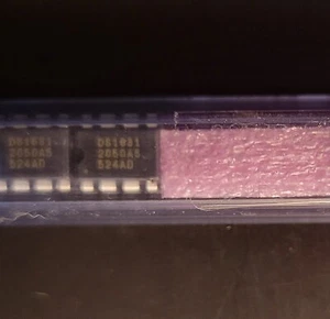 1pc Maxim Dallas DS1631+ High-Precision Digital Thermometer 8-Pin DIP - Picture 1 of 2