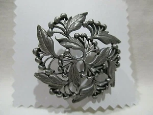 Round Leaf Design Dark Pewter Brooch Pin Costume Jewelry 2" Diameter - Picture 1 of 2