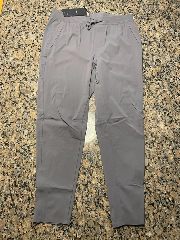 Pantalón Ten Thousand Interval, 28.5" Entrepierna, Negro, Gris LT, Puerta de Hierro, Nuevo, Etiquetas Foto 1 de 1