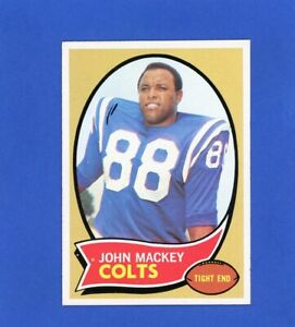 1970 Topps Football #62 John Mackey NM or Better Sharp Vintage Colts (778)