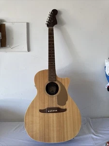 Fender Newporter Player Guitar - Natural w/ Walnut FB Electric Acoustic Good - Picture 1 of 14