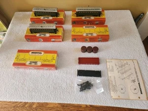 Vintage MANTUA Old Time Car Kits (3 Passenger Cars,1 Platform Car ,1 Water Car) - Picture 1 of 8