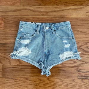 BDG Hamilton Jean Shorts Womens 27 Distressed High Rise Cheeky Boho Daisy Dukes - Picture 1 of 7