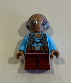 Lego Star Wars Maz Kanata Minifigure from Set 75139