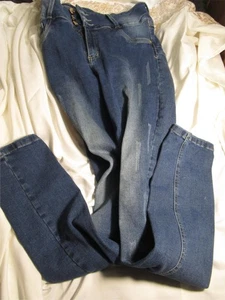 LATY ROSE Jeans Women's Size 9 - Picture 1 of 8