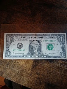 Banconota numero cereali fantasia trionario banconota da 1 dollaro SN#77722233 - Foto 1 di 6