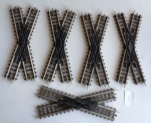 Trix Express 3 Rail Bundle 5 Rails Crossing Ech Ho Fine ( FN - Picture 1 of 4