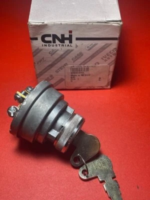 886604H3-Ignition Switch for IH International 274, 284 Tractors & Diesel Engine - Image 1 of 4