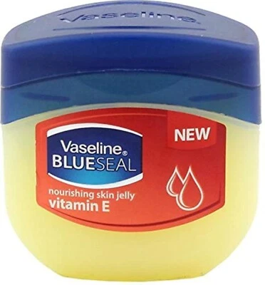 Vaselina Jalea de Petróleo, Vitamina E, Tamaño de Viaje 1.7 OZ (50ml), Paquete de 1 Foto 1 de 3