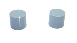 5x manopola per asse 6mm zigrinato, potenziometro pulsante potico grigio con indicatore bianco - Foto 1 di 2