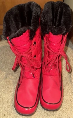 Red SPORTO Women's 7M Waterproof Mid-Calf Boot Faux Black Fur Trim Lace Up Ski - Image 1 of 4