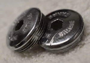 Tapas antipolvo plateadas vintage SAKAE SR Allen-Hole para bielas cónicas cuadradas de bicicleta de montaña - Imagen 1 de 1