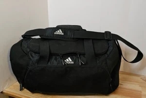 Adidas Borsone Grande Nero Logo Regolabile Tasca Scarpa Golf Palestra Viaggio - Foto 1 di 11
