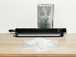 HP LaserJet Black Developer Unit, Z9M05A - Picture 1 of 1