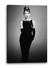 Lein-Wand-Bild: Audrey Hepburn schulterfreies Kleid schwarz Handschuhe Zigarette