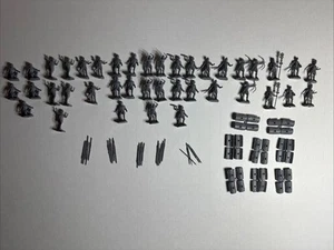 ERTL ESCI # 224 Roman Legion Infantry Romanic Wars 1/72 Scale Model Kit - Picture 1 of 5