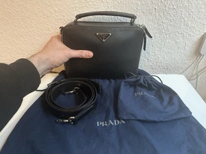Prada Brique Bag Tasche Saffiano Leder 1. Generation schwarz selten UVP: 2500€ - Bild 1 von 13