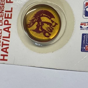 NOS - VINTAGE WINCRAFT USC TROJANS LAPEL PIN IN PKG - Picture 1 of 6