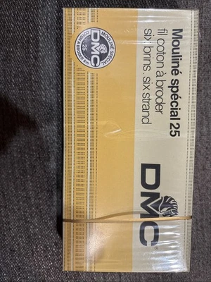 Vintage DMC Sealed Skeins Box Mouline Special 25 Thread Floss #701 Light Green - Image 1 of 2