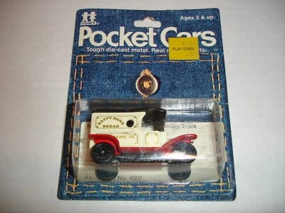 Coches de bolsillo TOMY No. Camión de reparto Ford modelo T 134-F13 surtido n.º 4502 Foto 1 de 4