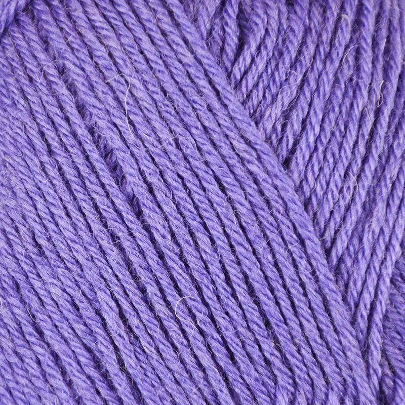 Sirdar Country Classic 4 Ply Knitting Yarn Shade 0961 Mauve