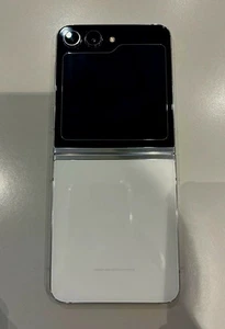 Samsung Galaxy Z Flip5 - 256 GB - Cream (Unlocked) . USED. Made in Korea - Picture 1 of 7