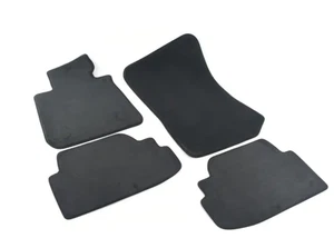 Set tappetini in velluto BMW 1 Coupè E82 7316483 51477316483 NUOVO ORIGINALE - Foto 1 di 7